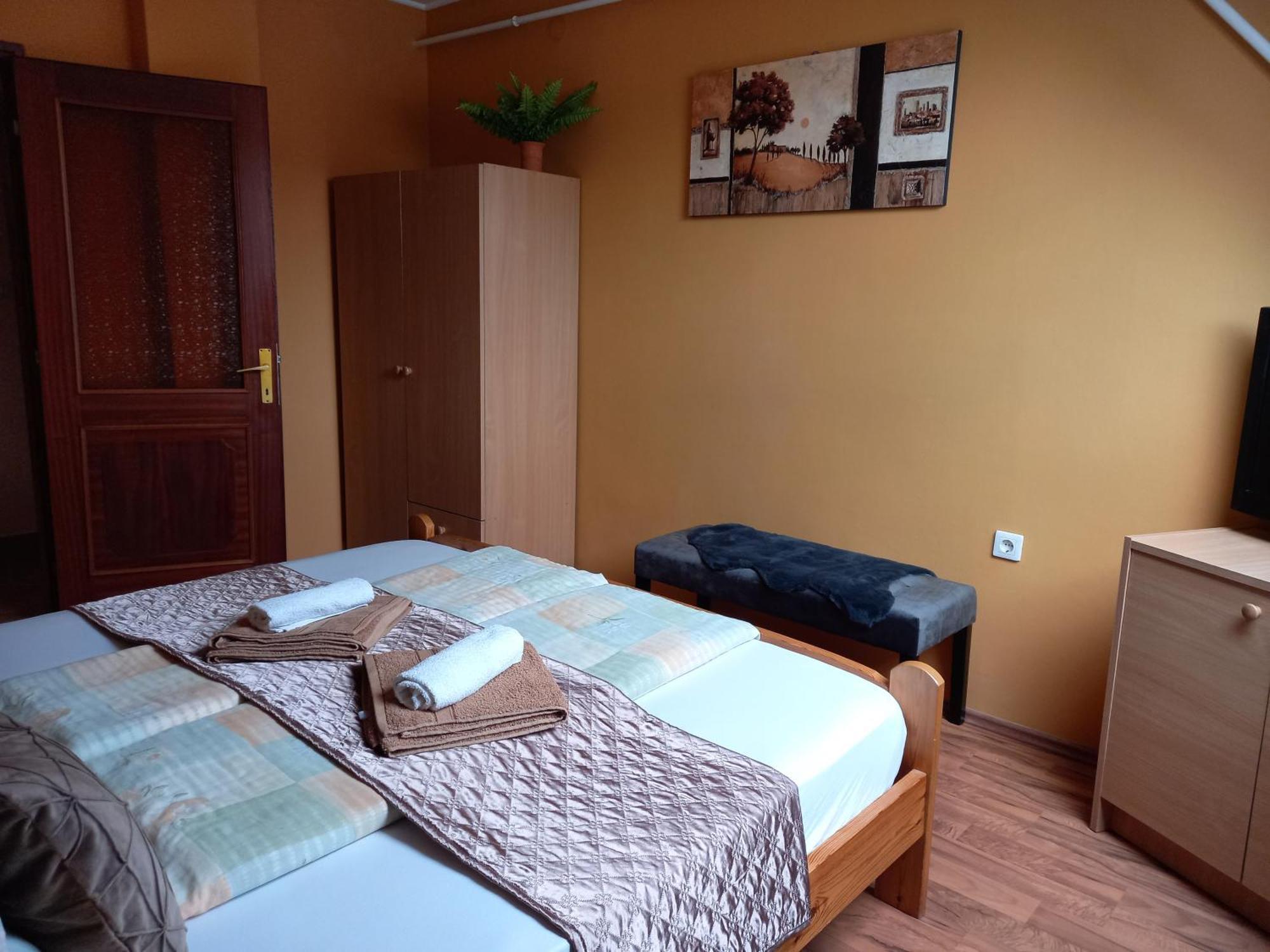 Alfa Apartman Harkany Ngoại thất bức ảnh