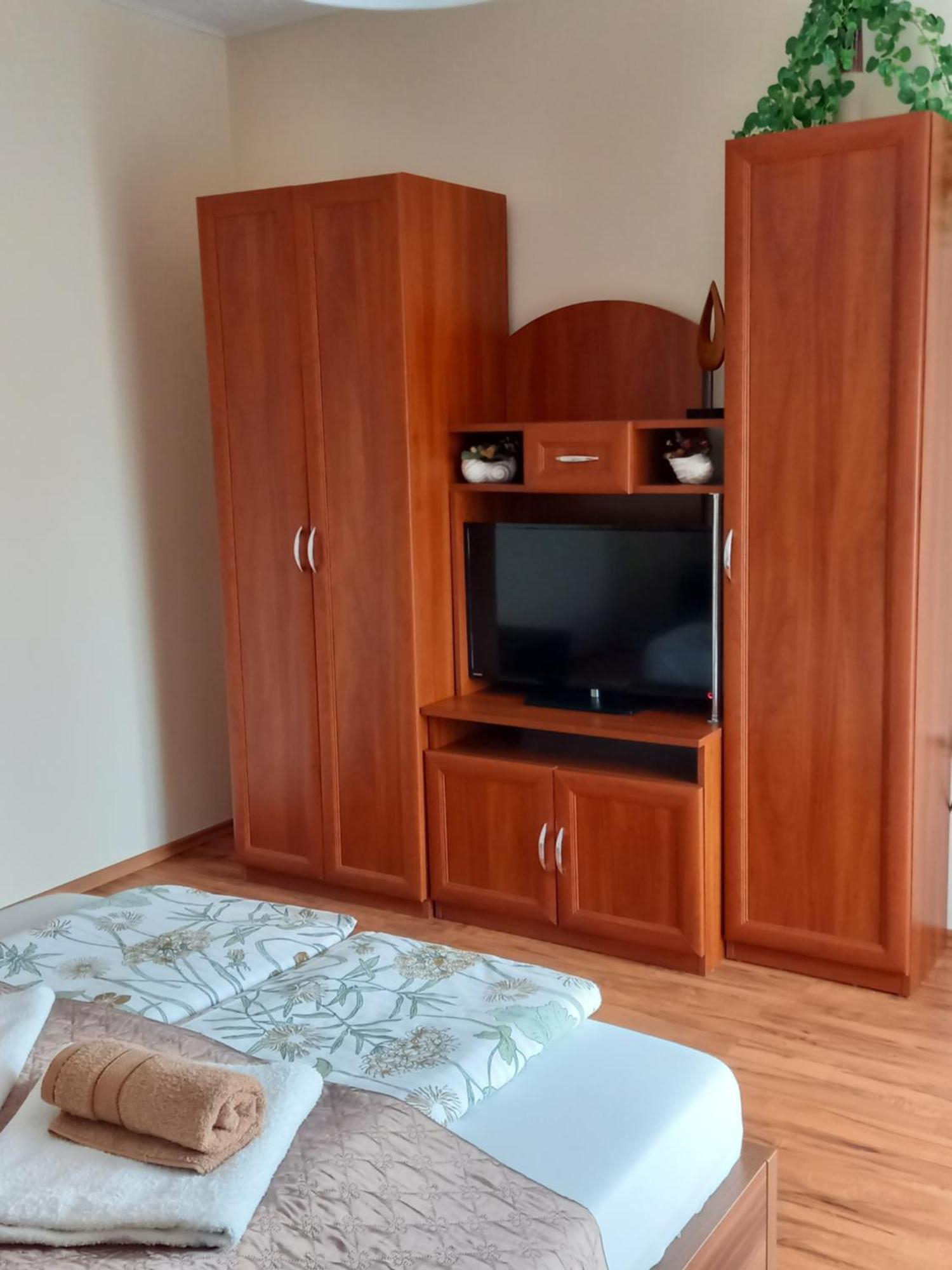 Alfa Apartman Harkany Ngoại thất bức ảnh